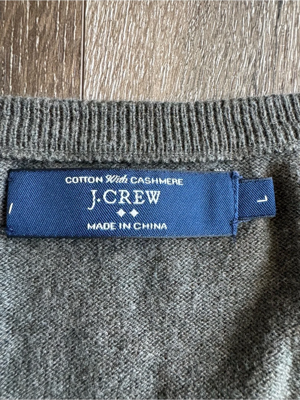 J. Crew Olive V-Neck Sweater Cotton with Cashmere Men’s Size Large